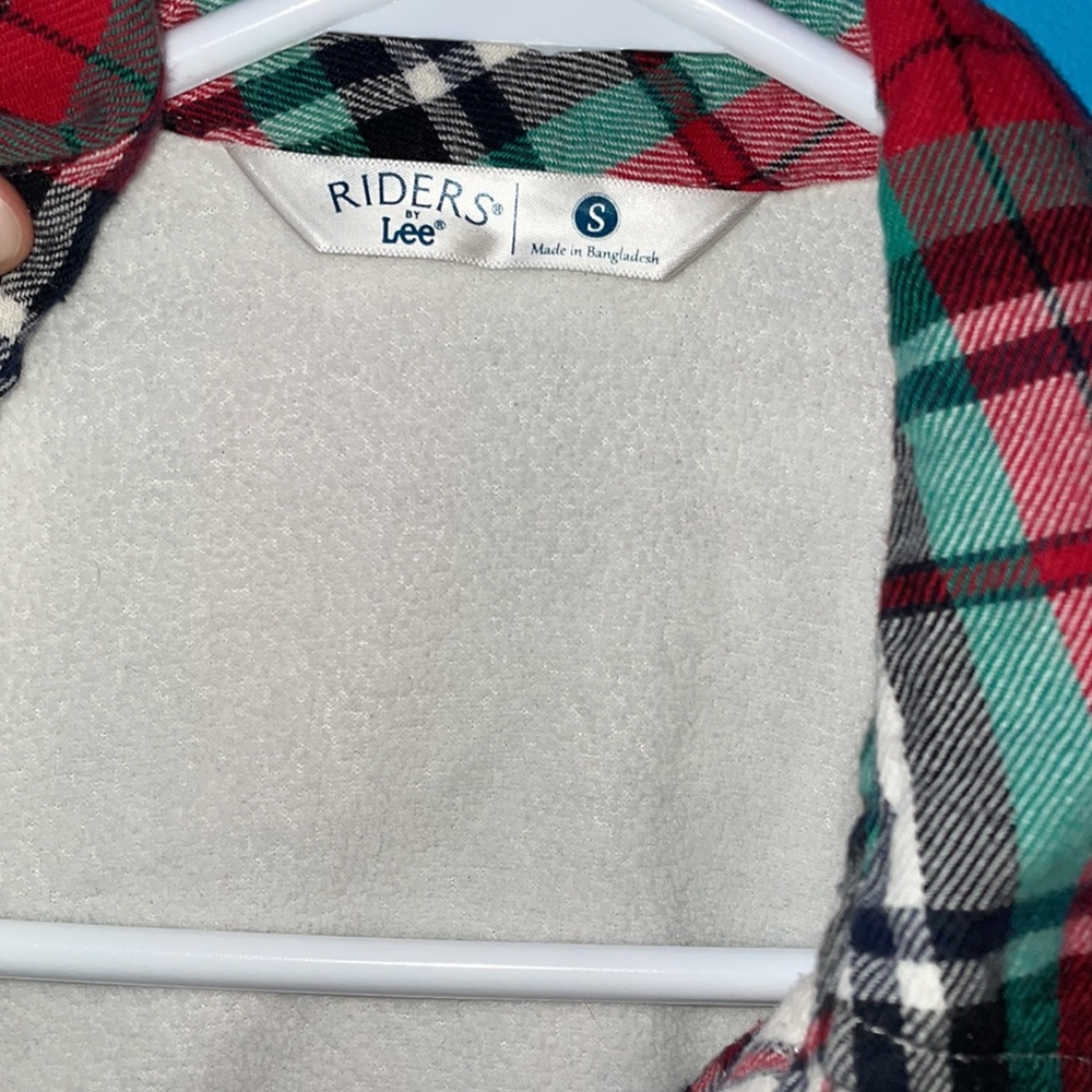 Flannel - Picture 2 of 3
